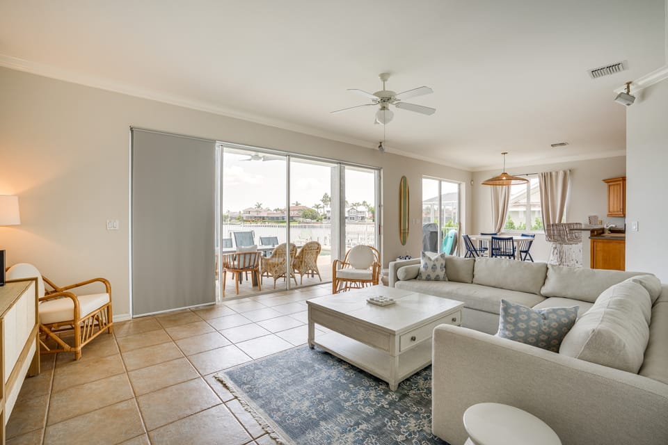 Waterfront Retreat w/ Pool on Caloosahatchee River House in Cape Coral