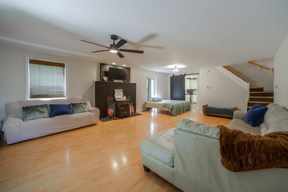 Lakefront West Sand Lake Home w/ Beach Access! House in Hudson Valley