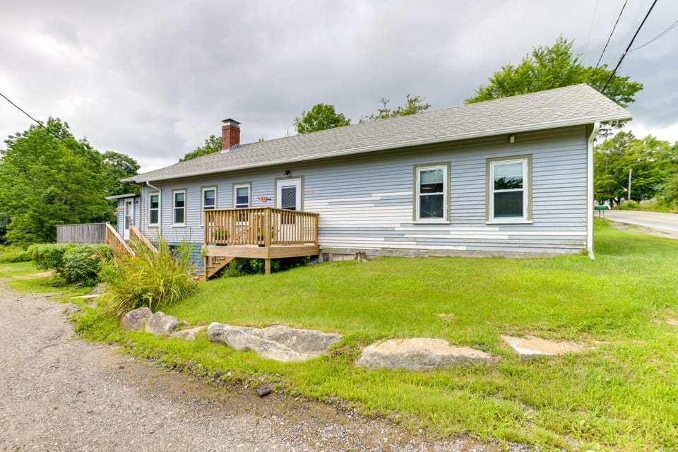 Pet-Friendly Maine Cottage By Northern Bay Cottage in Maine