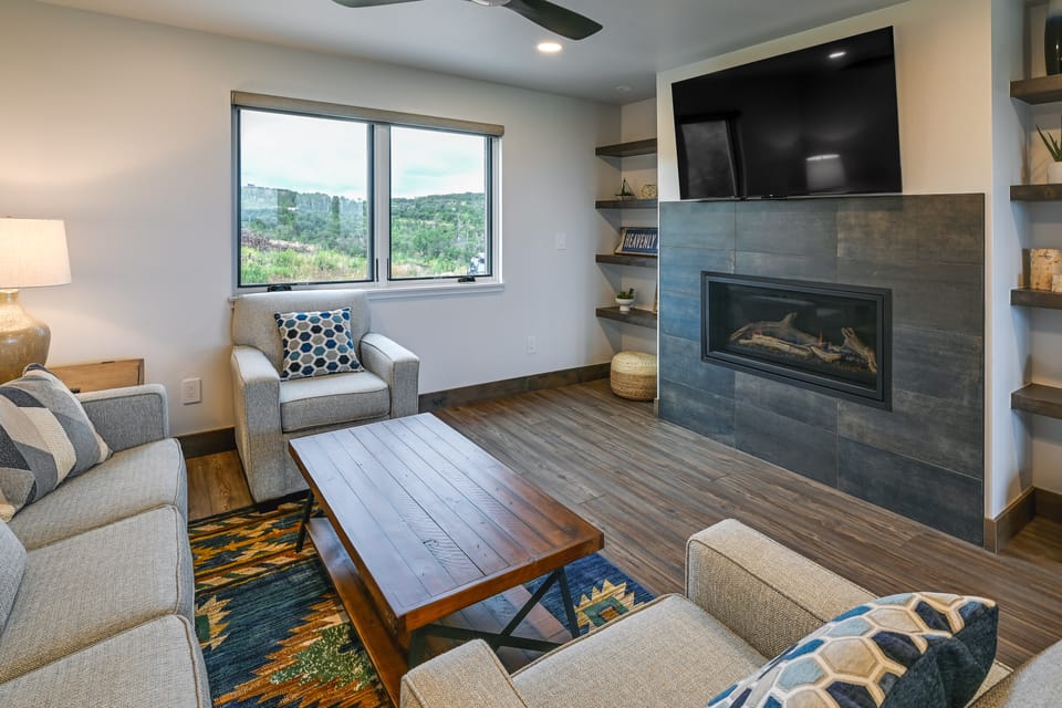Steamboat Springs Apt w/ Views, 15 Mi to Skiing! Apartment in Colorado