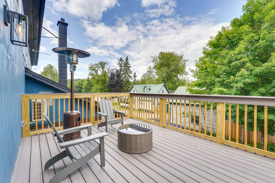Old Forge Studio: Close to Lakes & Hiking Trails Apartment in Old Forge