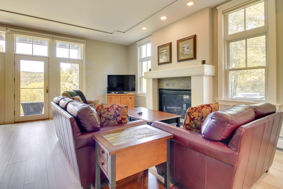 Castle Hill Resort Condo: 5 Mi to Slopes at Okemo! Apartment in Proctorsville