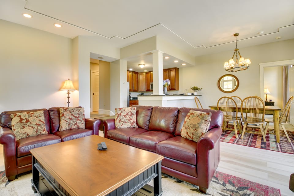 Castle Hill Resort Condo: 5 Mi to Slopes at Okemo! Apartment in Proctorsville