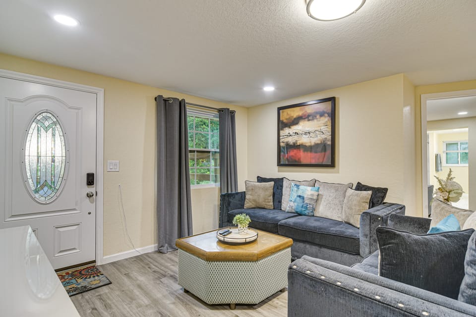 Tropical Tampa Home: Pets Welcome! House in Tampa