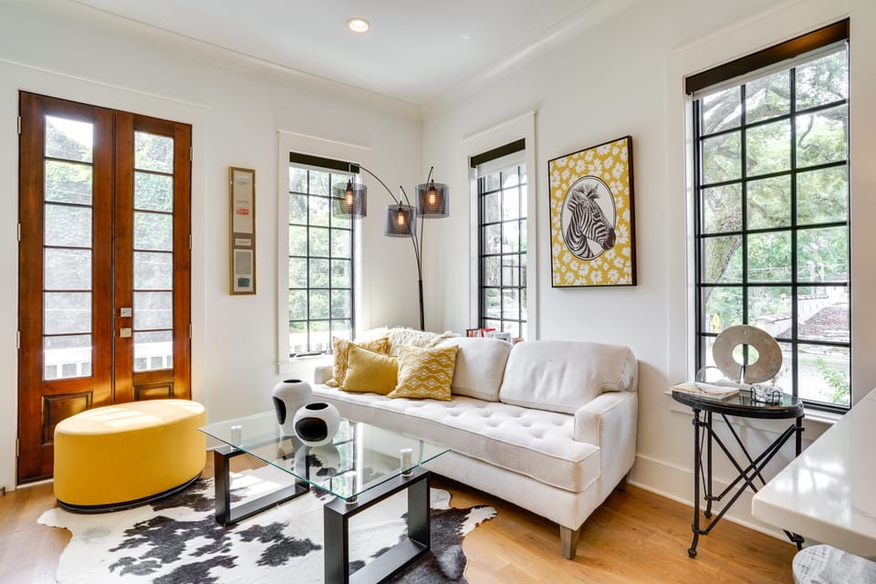 Lovely Mt Pleasant Townhouse w/ Central Location! Apartment in Mount Pleasant