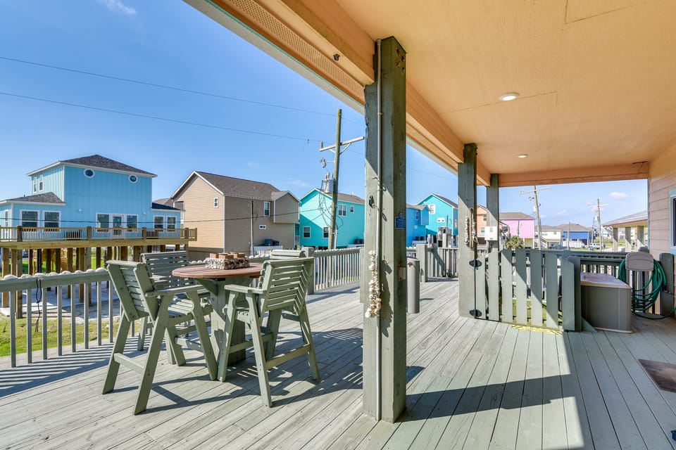 Ocean-View Balcony! Coastal Haven in Crystal Beach House in Bolivar Peninsula