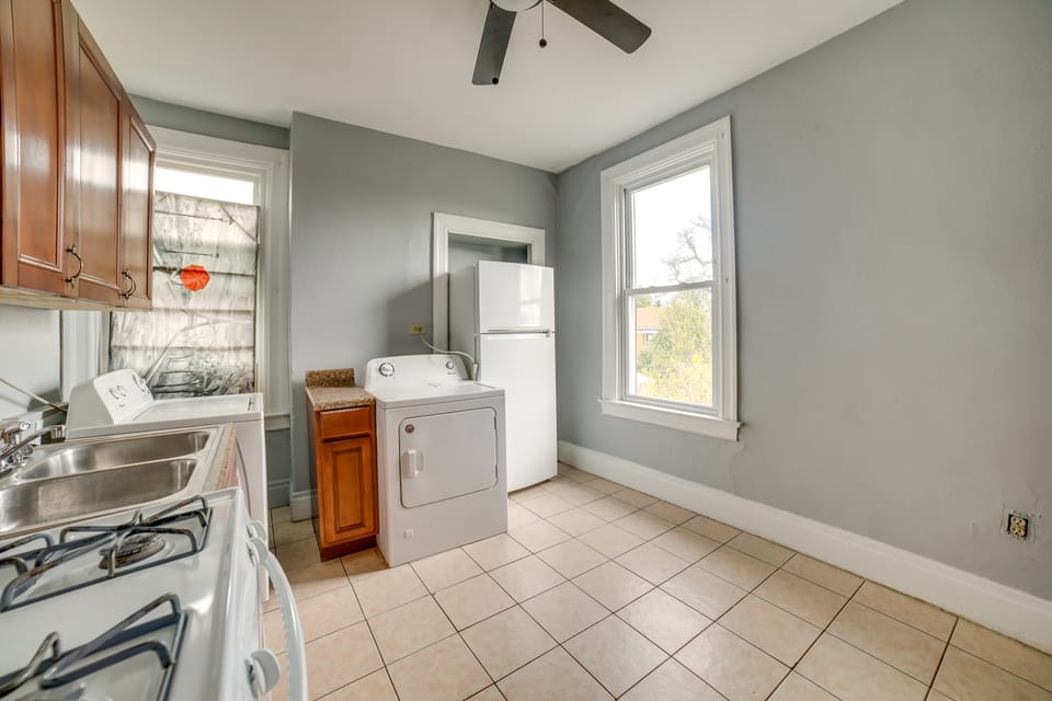 Pittsburgh Vacation Rental ~ 6 Mi to Downtown! Apartment in Pennsylvania