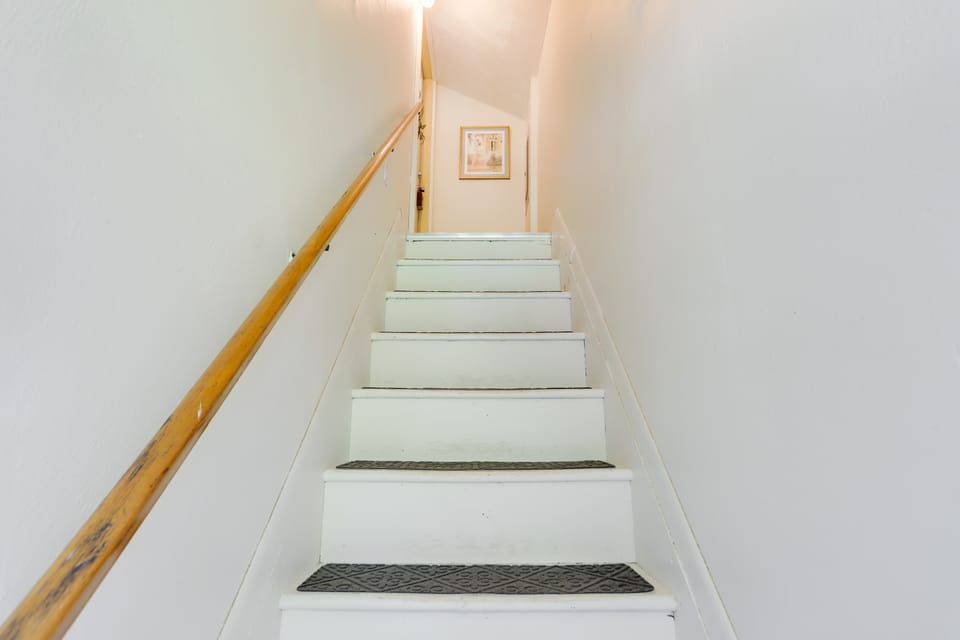 Cozy Norwalk Apt: Near Cedar Point & Kalahari! Apartment in Ohio