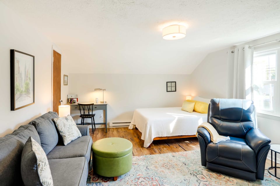Cozy Norwalk Apt: Near Cedar Point & Kalahari! Apartment in Ohio