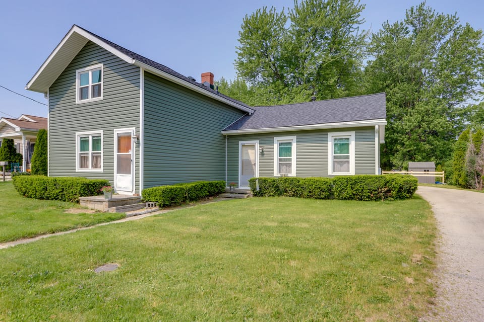 Cozy Norwalk Apt: Near Cedar Point & Kalahari! Apartment in Ohio