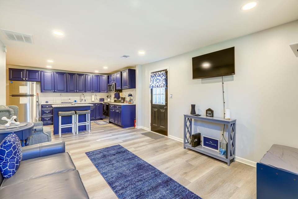 Conyers Vacation Rental w/ Pool: 5 Mi to Olde Town Apartment in Georgia