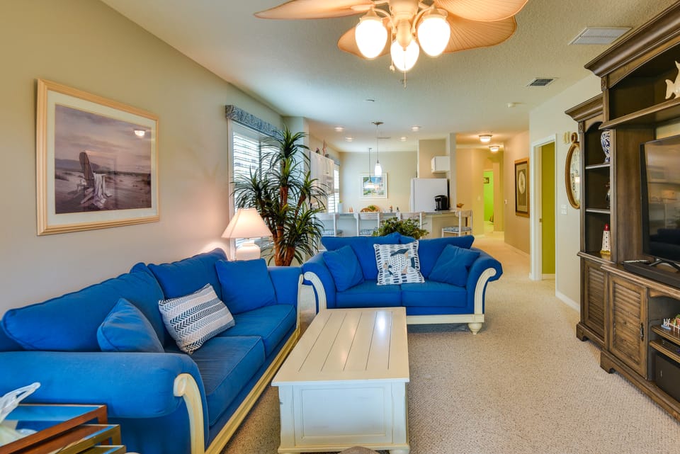 Waterfront Palm Coast Condo w/ Community Pool! Apartment in Palm Coast
