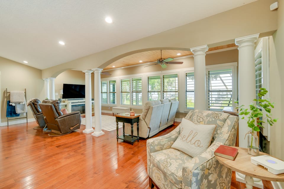 East Palatka Home on St Johns River w/ Boat Dock! House in Florida
