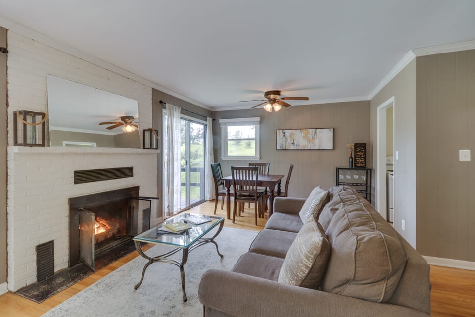 Quiet Charlottesville Hideaway in Baileys Retreat! Cottage in Shenandoah Valley