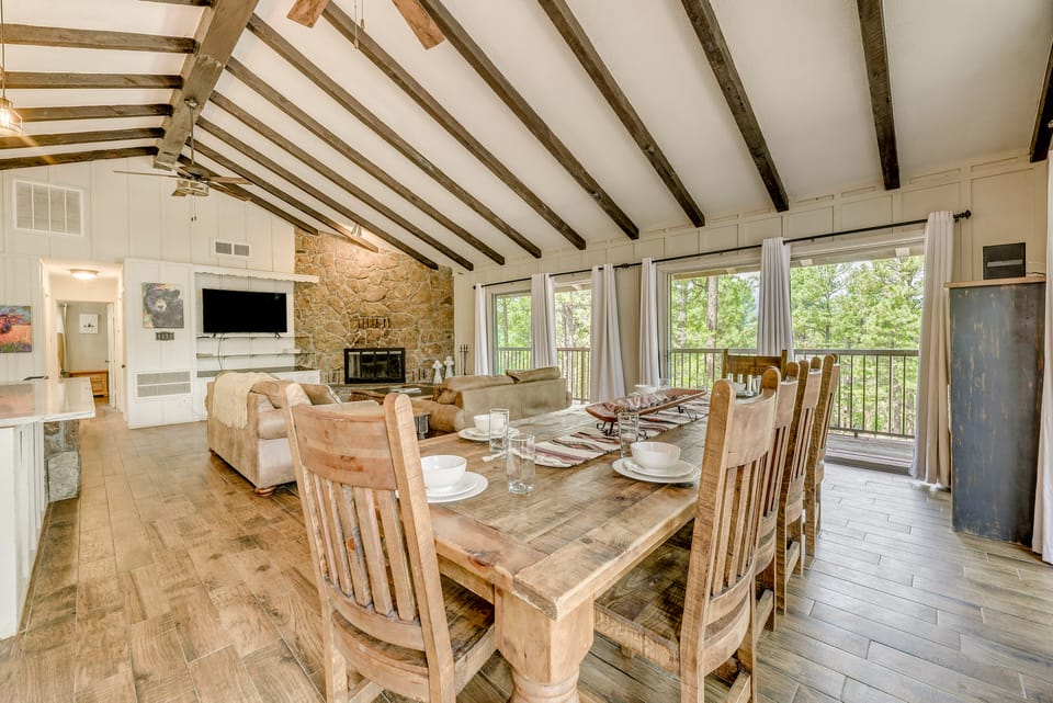 Ruidoso Vacation Rental w/ Spacious Deck House in Ruidoso