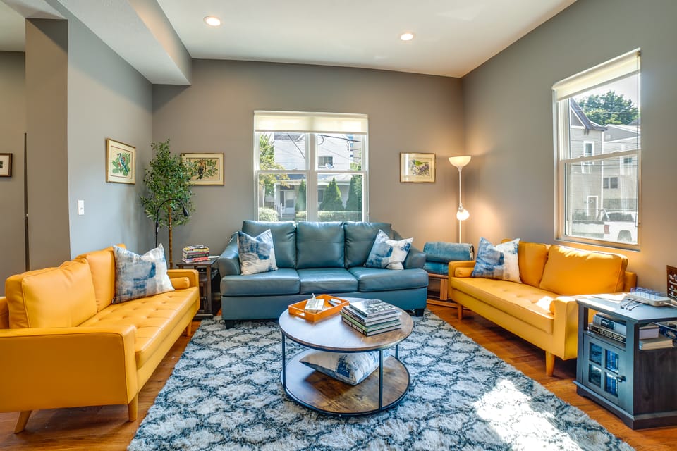 Family-Friendly Shadyside Gem Near Dtwn Pittsburgh House in Shadyside