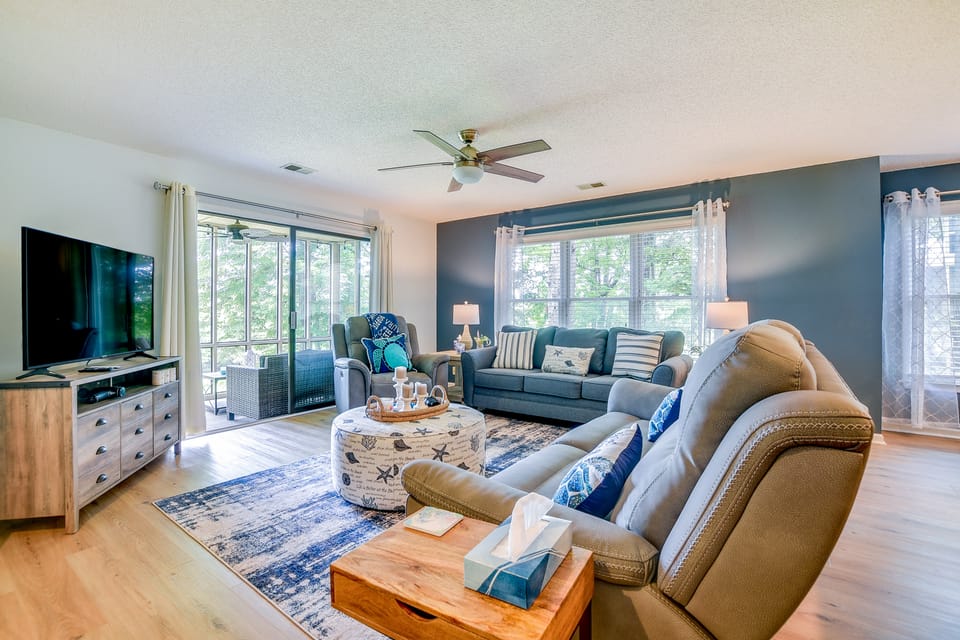Sunset Beach Condo: Ideal Golfing Getaway! Apartment in Sunset Beach