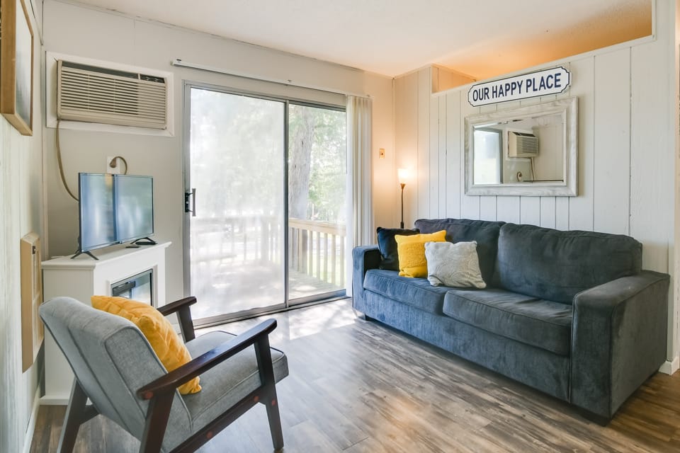 Kimberling City Oasis: Boat Slip, Kayaks & More! House in Kimberling City