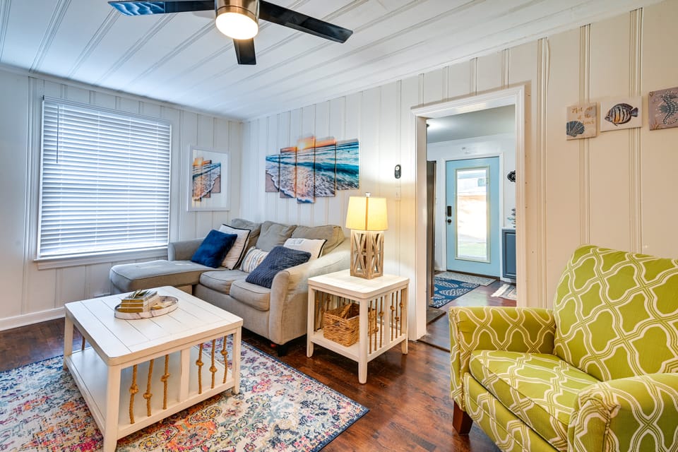 'Magnolia House' 1 Mi to Historic Georgetown House in South Carolina