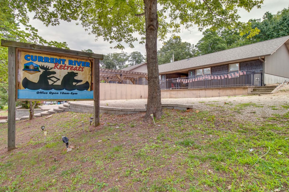 Van Buren Condo Near Boating, Hiking & Golfing! Apartment in Current River