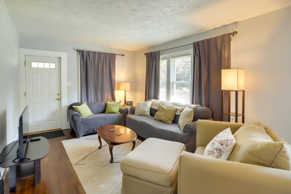 Lovely Home in South Bend: Walk to Notre Dame! House in South Bend