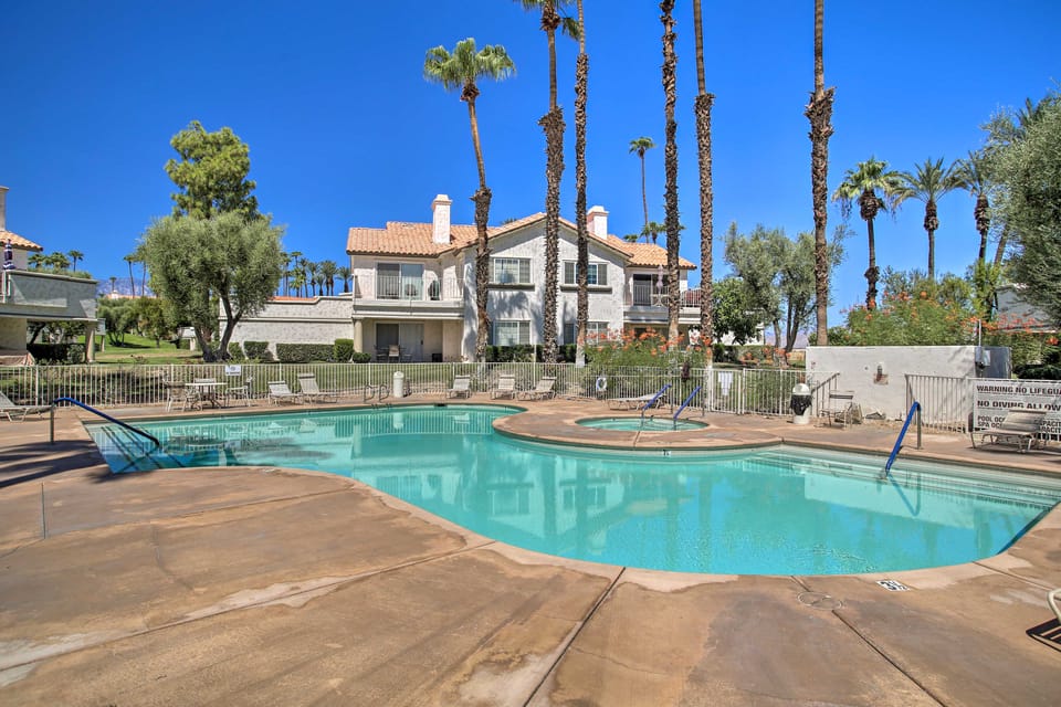 Patio + Pool Access: Stunning Palm Desert Townhome Apartment in Palm Desert