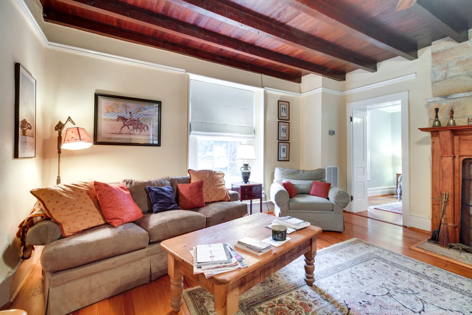 Monticello Wine Trail Cottage - Close to Hiking! Cottage in Nelson County