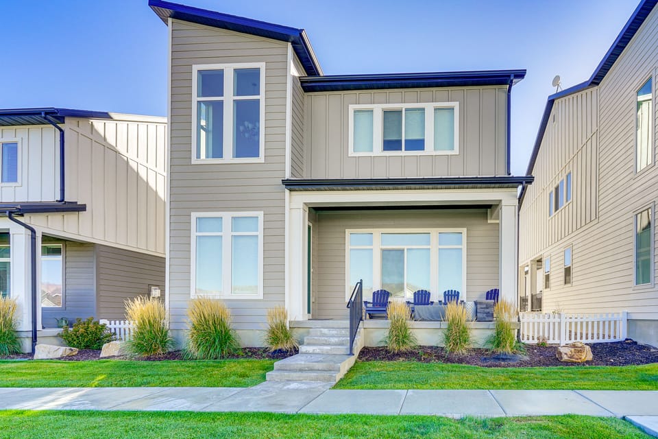Pet-Friendly Utah Abode - Fireplace, Patio & Grill House in Heber City