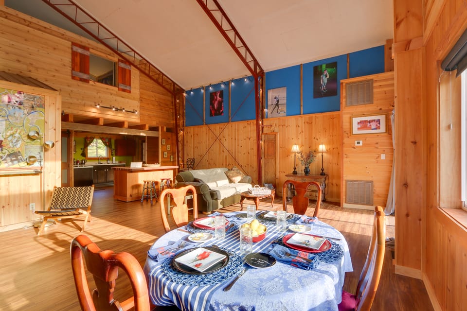 Peaceful Berkeley Springs Home: Escape to Nature! House in Shenandoah Valley