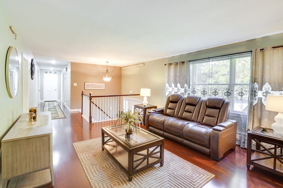 Great for Families: Waterville Retreat w/ Yard! House in Waterville