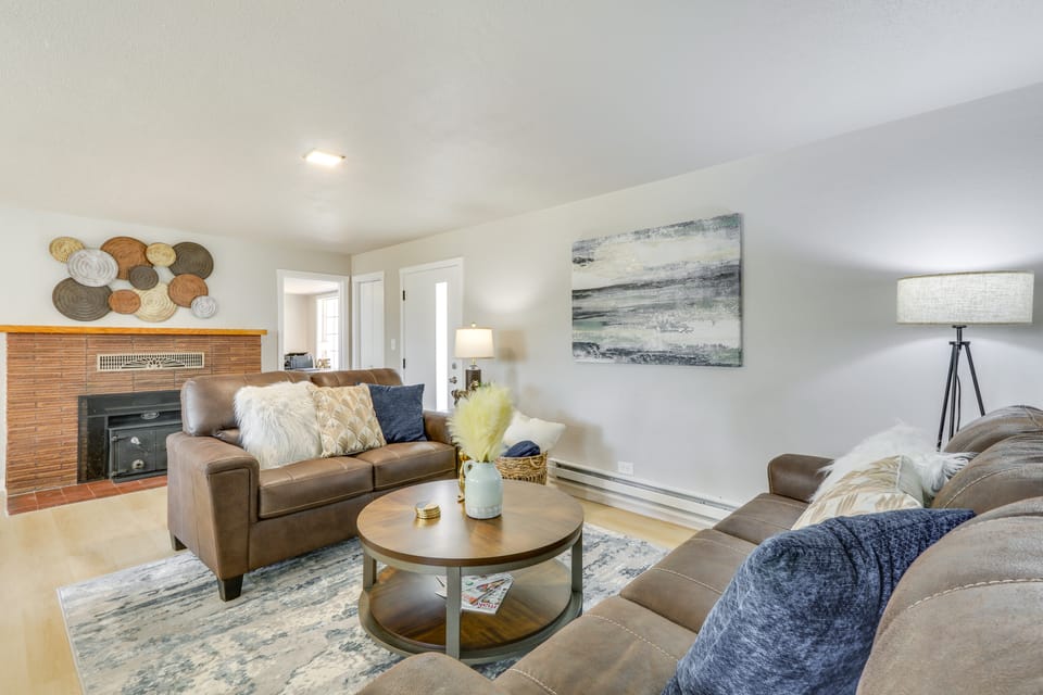 Chehalis Getaway w/ Golf Course View + Fire Pit! House in Washington