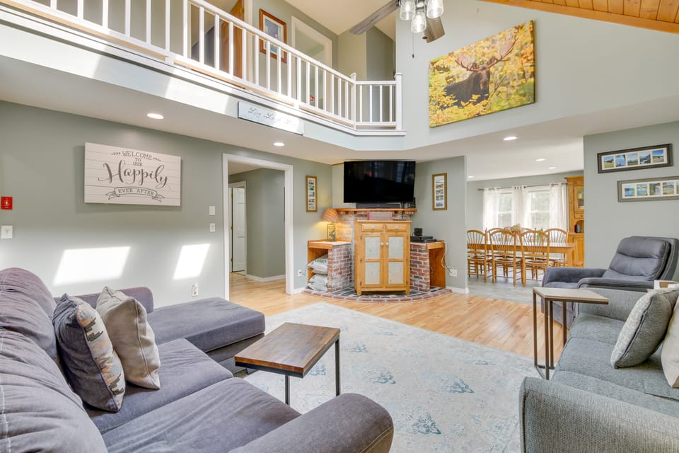 Searsport Paradise w/ Private Pool & Patio! House in Searsport