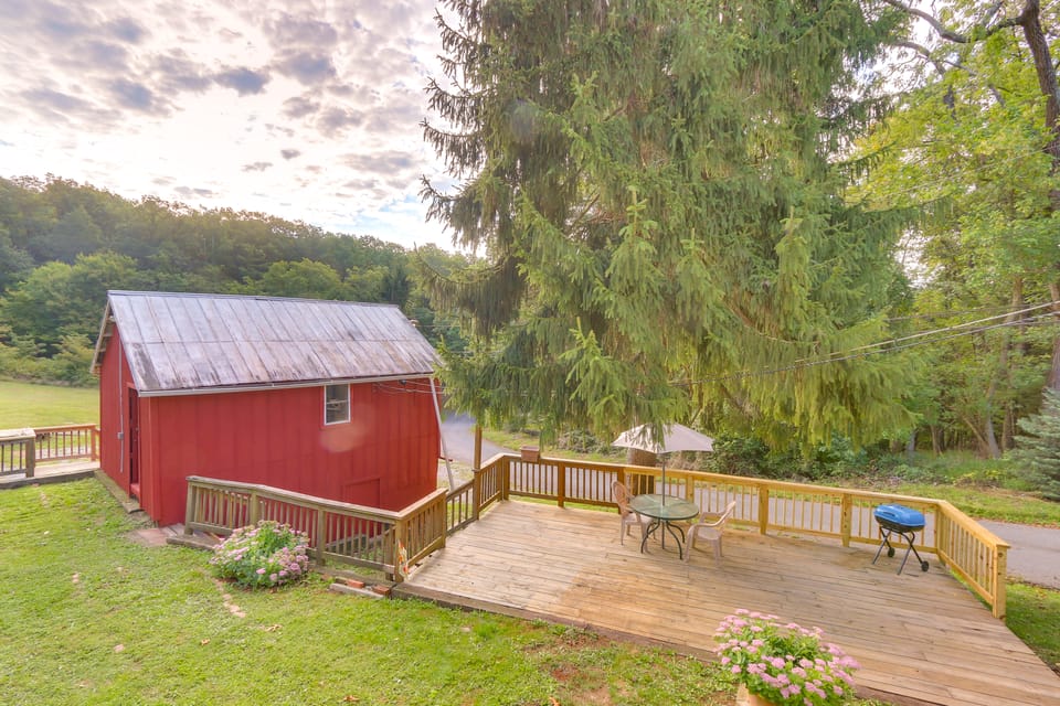 Historic Boonsboro Vacation Rental w/ Grill House in Maryland