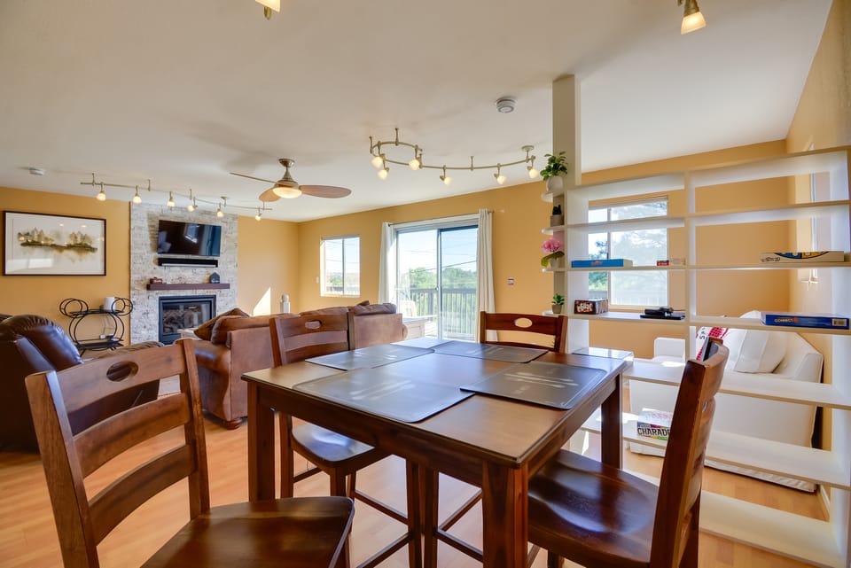 1 Mi to Whiskey Row: Home w/ Fire Pit & Deck House in Prescott
