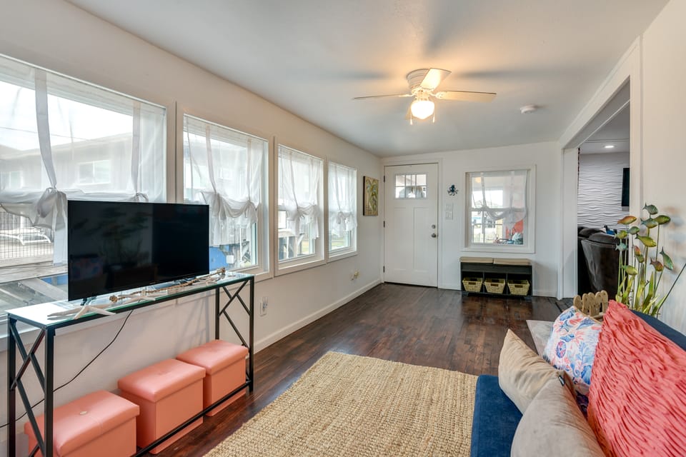 Steps to Surfside Beach: Home w/ Deck + Fire Pit! House in Surfside Beach