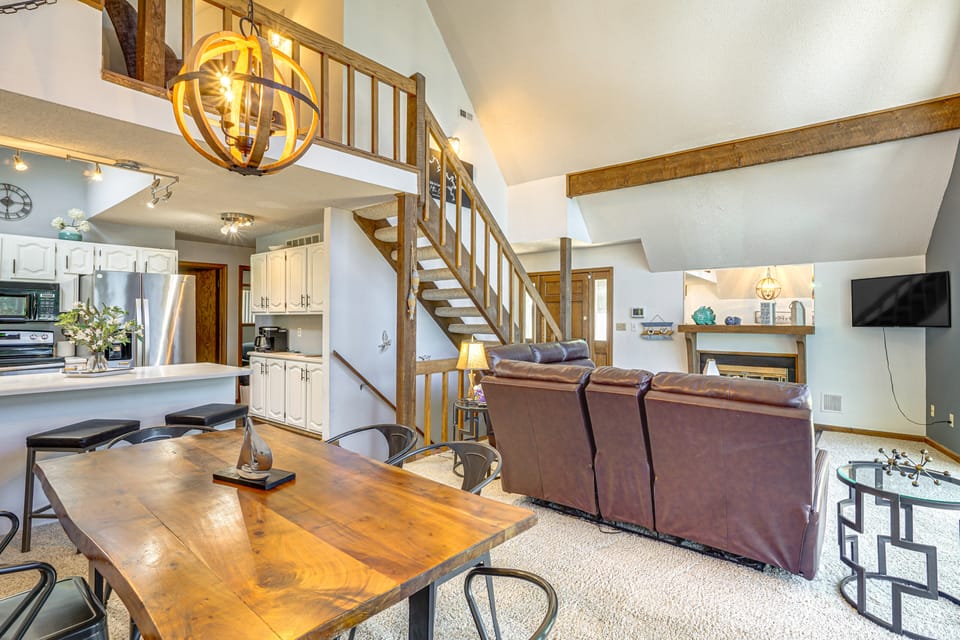 Private Dock + Fire Pit: Camdenton Retreat! House in Lake of the Ozarks