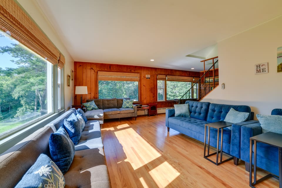 Rustic Bainbridge Retreat w/ Spacious Yard! Cottage in Pennsylvania