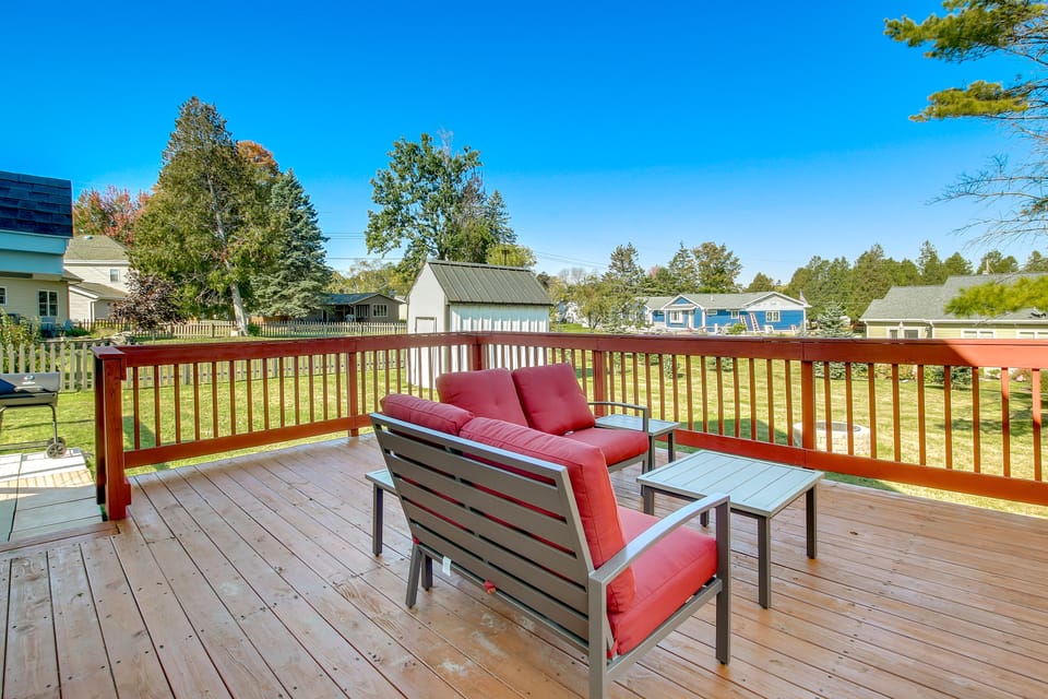 Steps to Lake Michigan: Manitowoc Home w/ Fire Pit House in Wisconsin