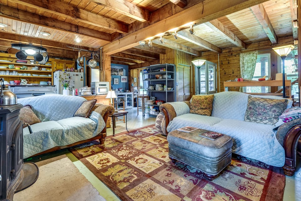 Private Yard & Deck: Adirondack Cabin Retreat! House in Adirondack Mountains