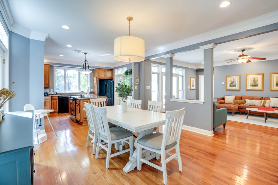 Waterfront Lusby Escape w/ Fire Pit & Kayaks! House in Maryland