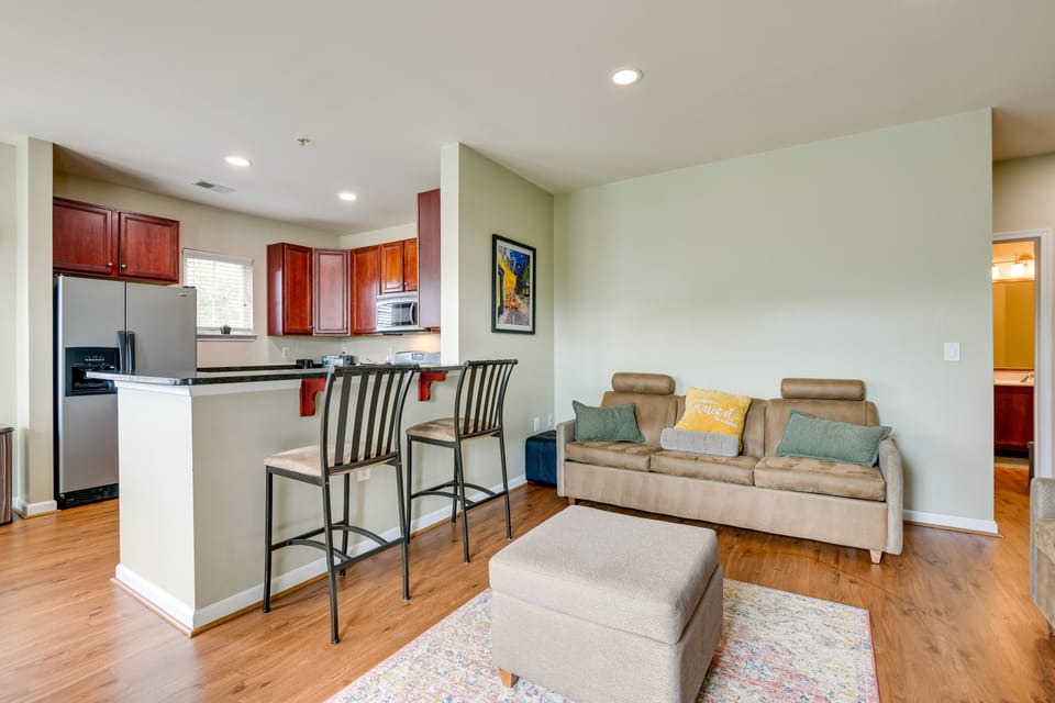 Capitol Heights Apartment ~ 8 Mi to National Mall! Apartment in Prince Georges County