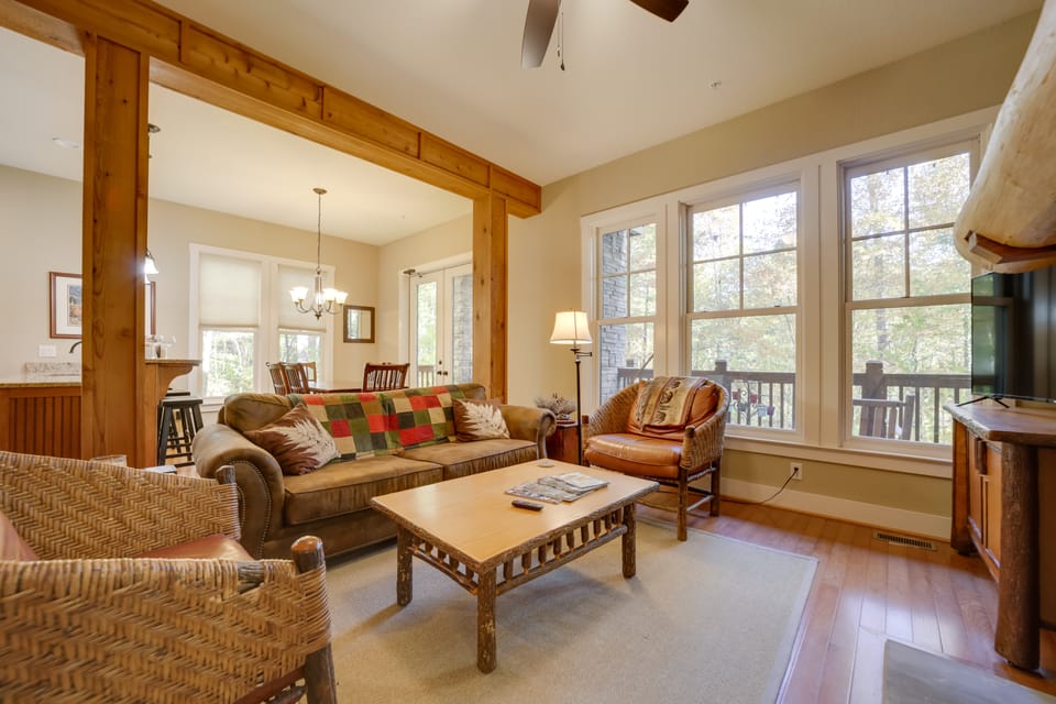 Condo w/ Pool & Beach Access in Bear Lake Reserve! Apartment in Tennessee