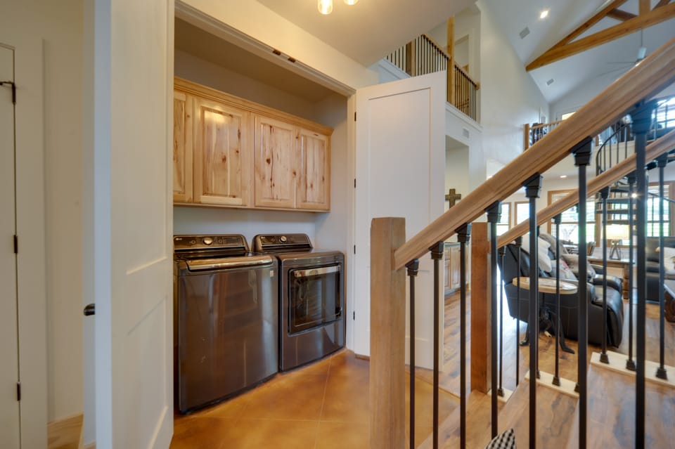 Horseshoe Bay Resort Home ~ 6 Mi to Lake LBJ! House in Lake Lyndon B Johnson