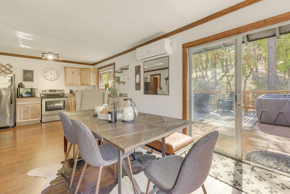 Ruidoso Rental w/ Private Hot Tub: Walk to Midtown House in Ruidoso