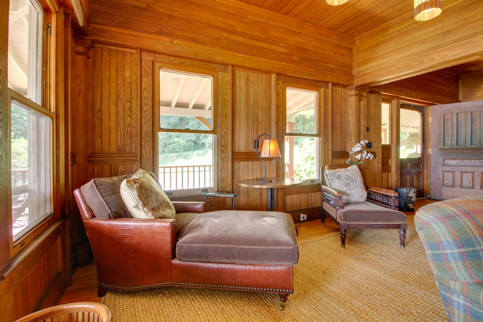 Serene Silver Bay Home on Lake George w/ Boat Slip House in Lake George