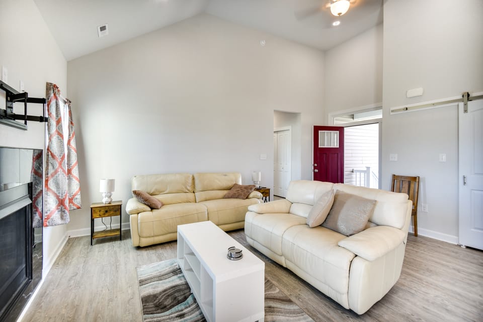 Cape Charles Home: 4 Mi to Kiptopeke State Park! House in Virginia