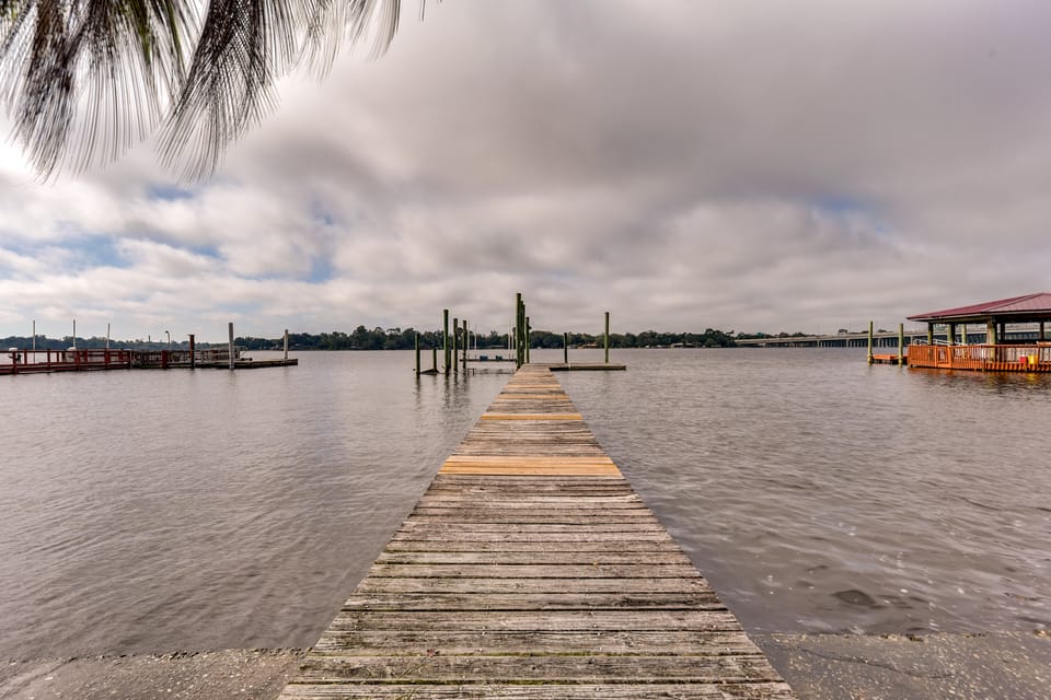 Jacksonville Vacation Home w/ Trout River Access House in Jacksonville