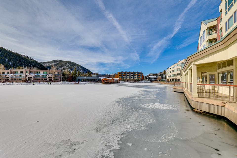 Ski Shuttle Access: Studio 2 Mi to Keystone Slopes Apartment in Keystone