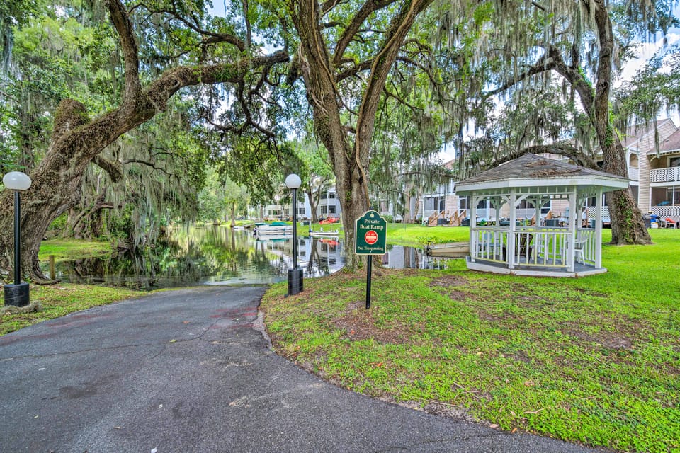 Waterfront Inverness Retreat w/ 3 Boat Ramps Apartment in Inverness