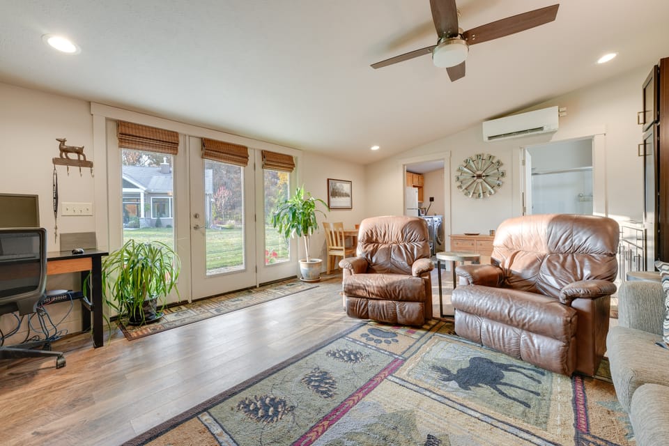 5 Mi to St Joseph River: Apartment w/ Fire Pit! Apartment in Michigan